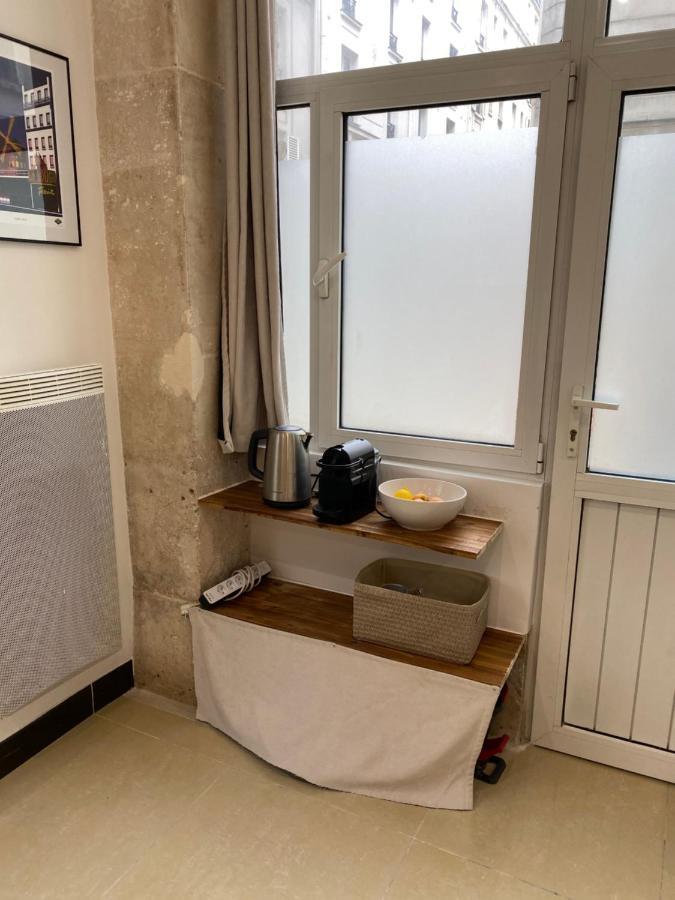 Large And Unique Souplex 60sqm, Well Located Appartement Parijs
