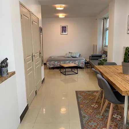 Large And Unique Souplex 60Sqm, Well Located Apartment Paris Exterior photo
